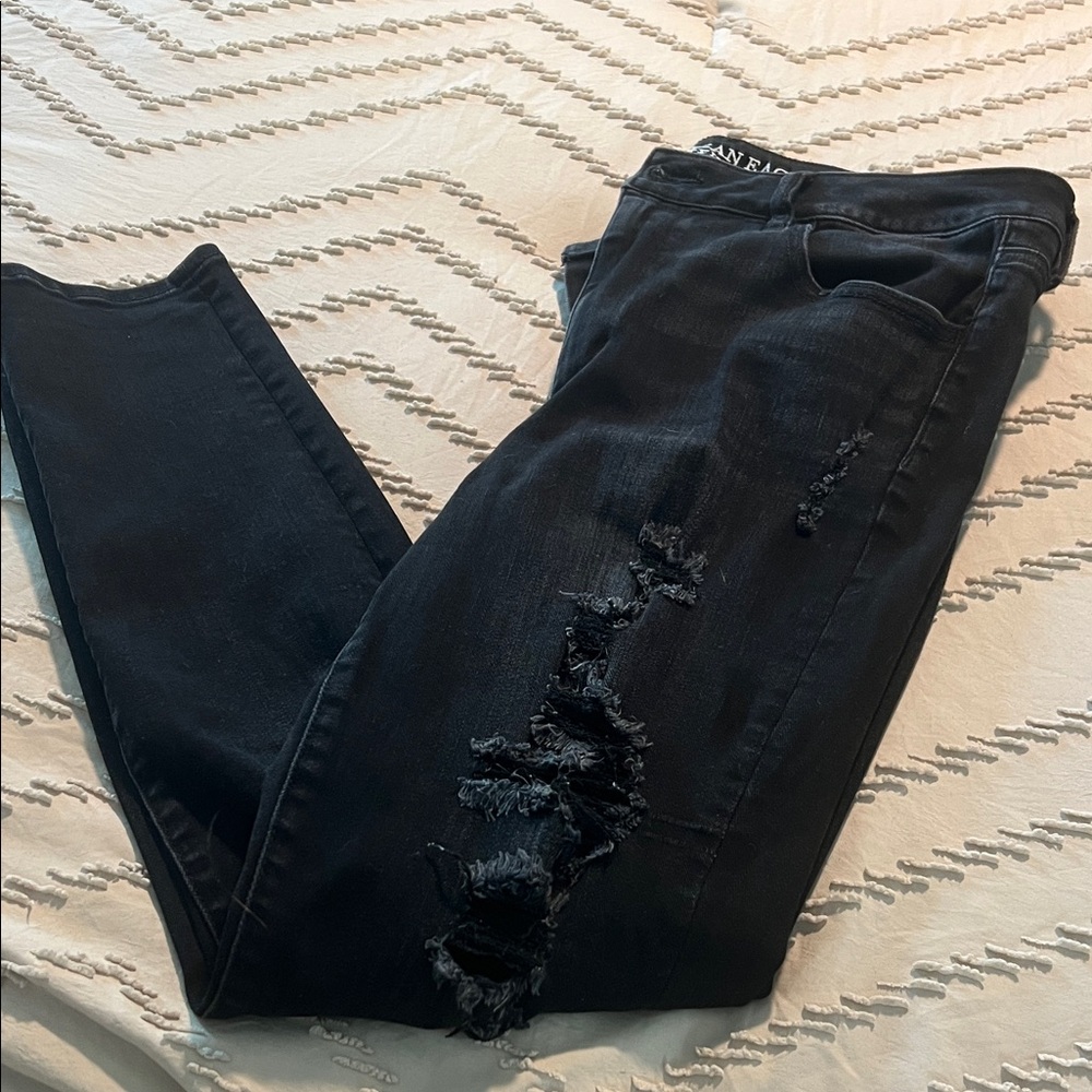 Stylish Black Distressed Women Jeans